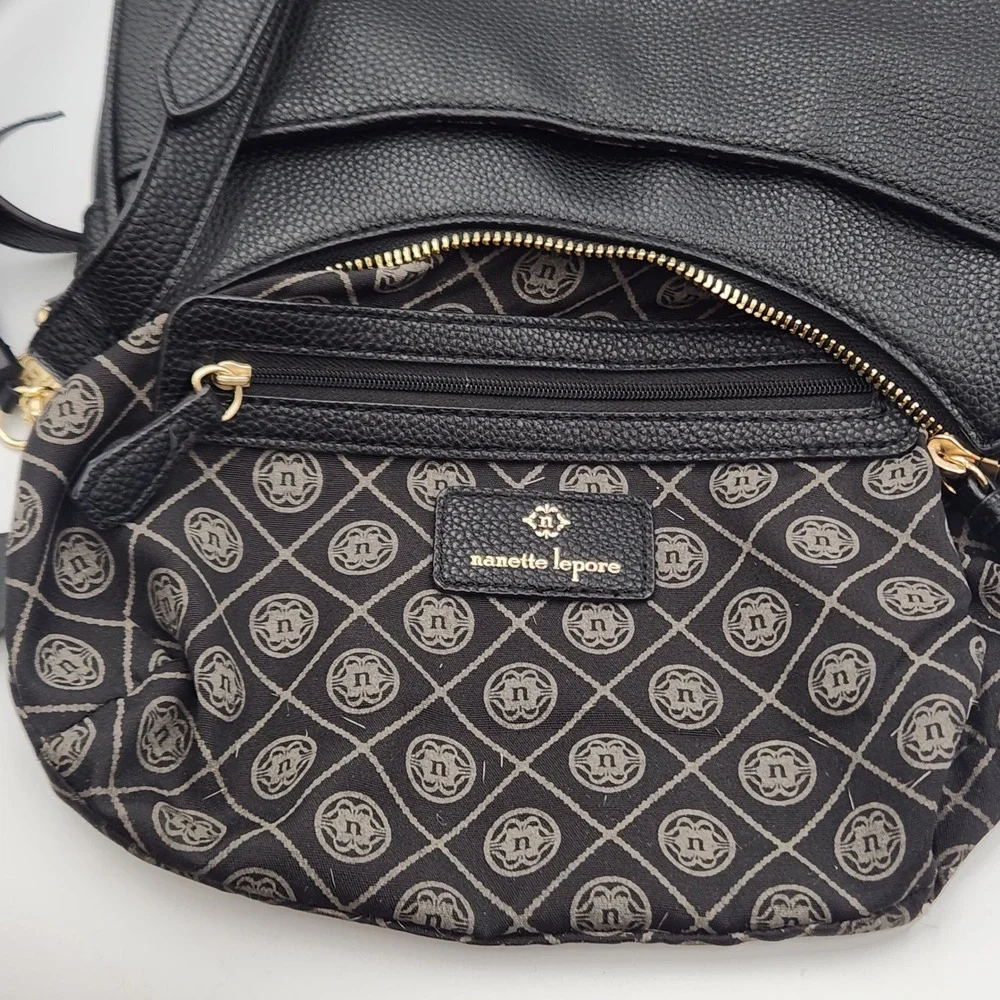 Nanette Lepore Crossbody Purse Black Tassel Gold‎ Tone Small Bag